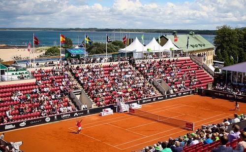 Tenis na švedskih tleh!